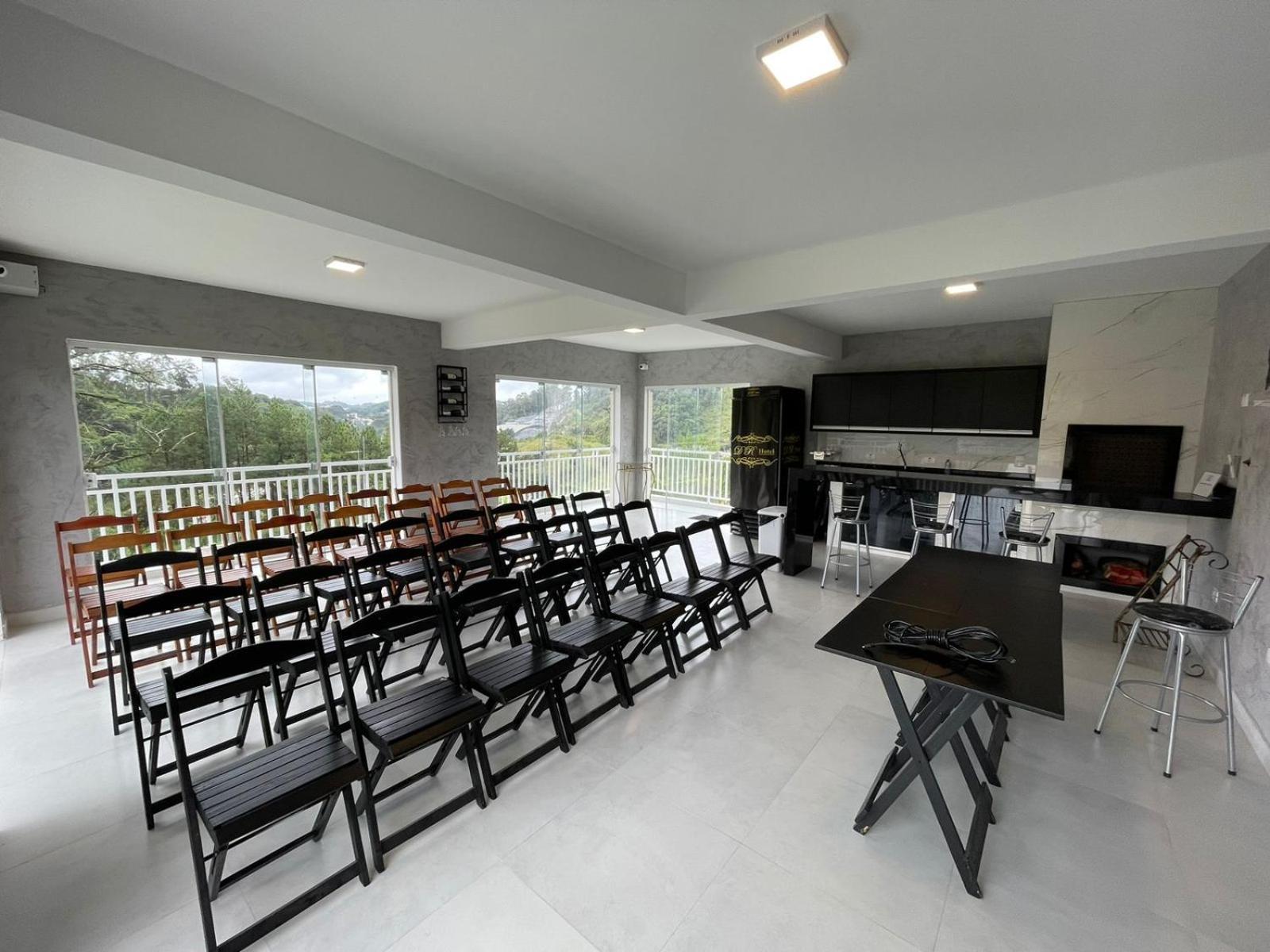 Dr Hotel Rio Branco Do Sul 外观 照片